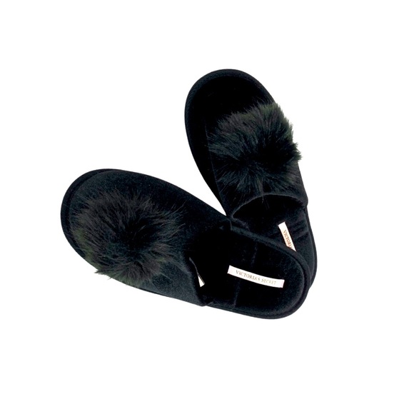 Victoria's Secret Sleep Pom-Pom Pretty Slippers Black Large New - Picture 1 of 4